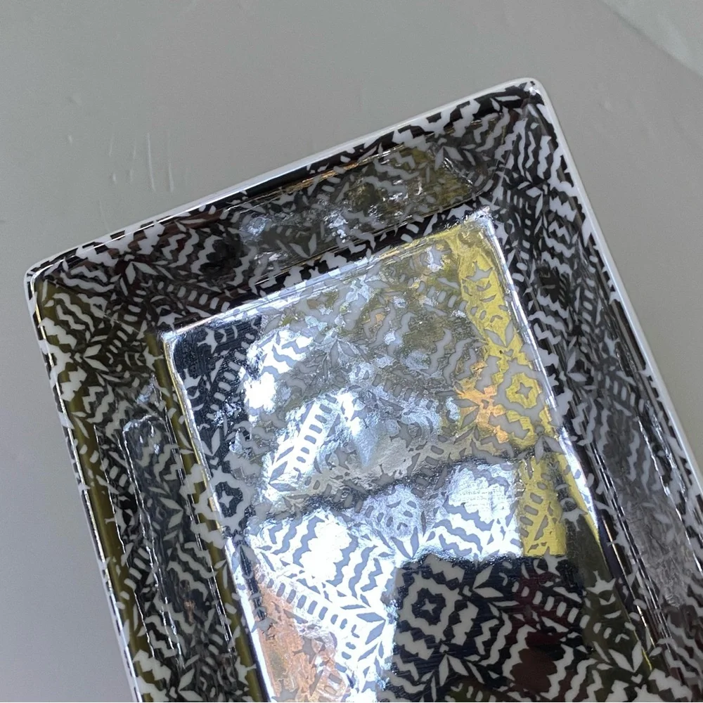 J. Crew Ceramic Trinket Dish Jewelry Organizer Silver EUC Men’s Women’s keys 5.5